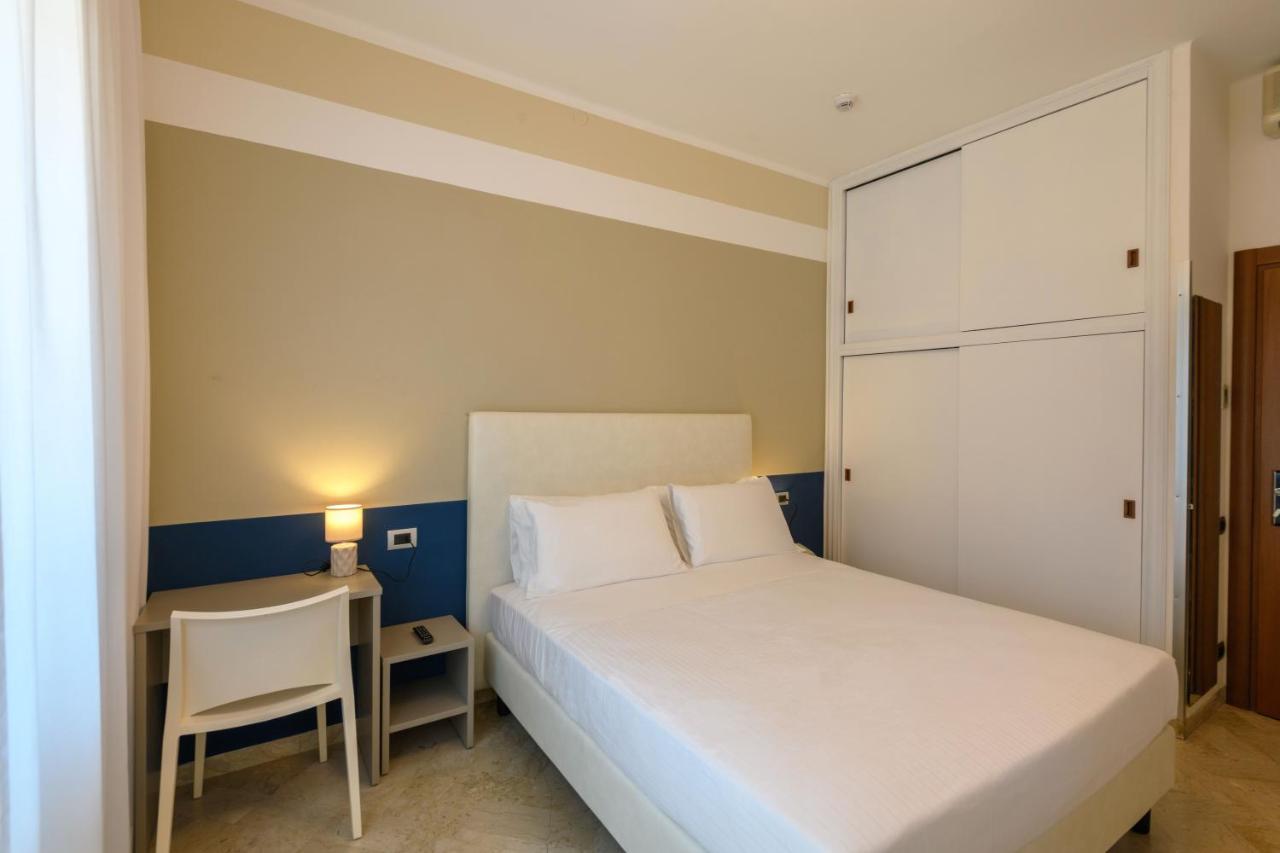 Hotel & Apartments Sasso Diano Marina Luaran gambar