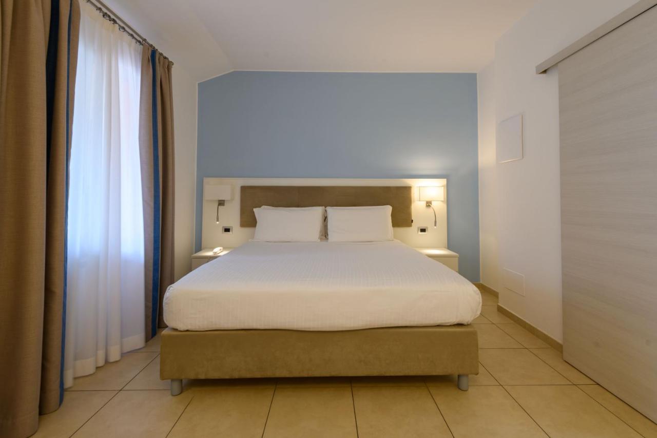 Hotel & Apartments Sasso Diano Marina Luaran gambar