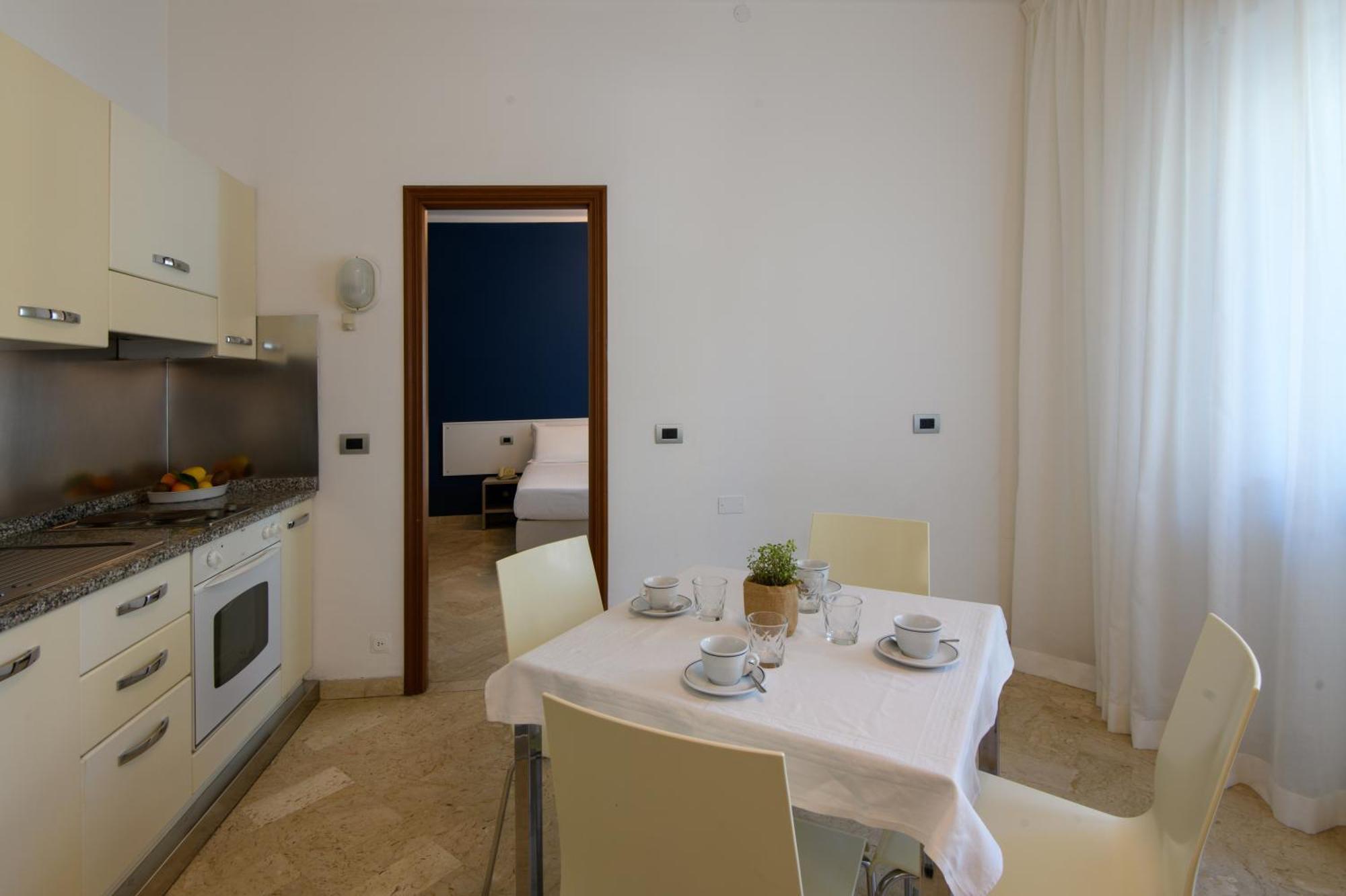 Hotel & Apartments Sasso Diano Marina Luaran gambar