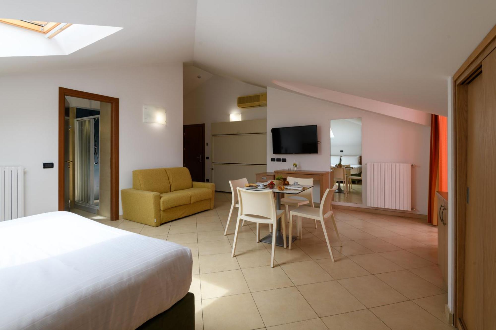 Hotel & Apartments Sasso Diano Marina Luaran gambar