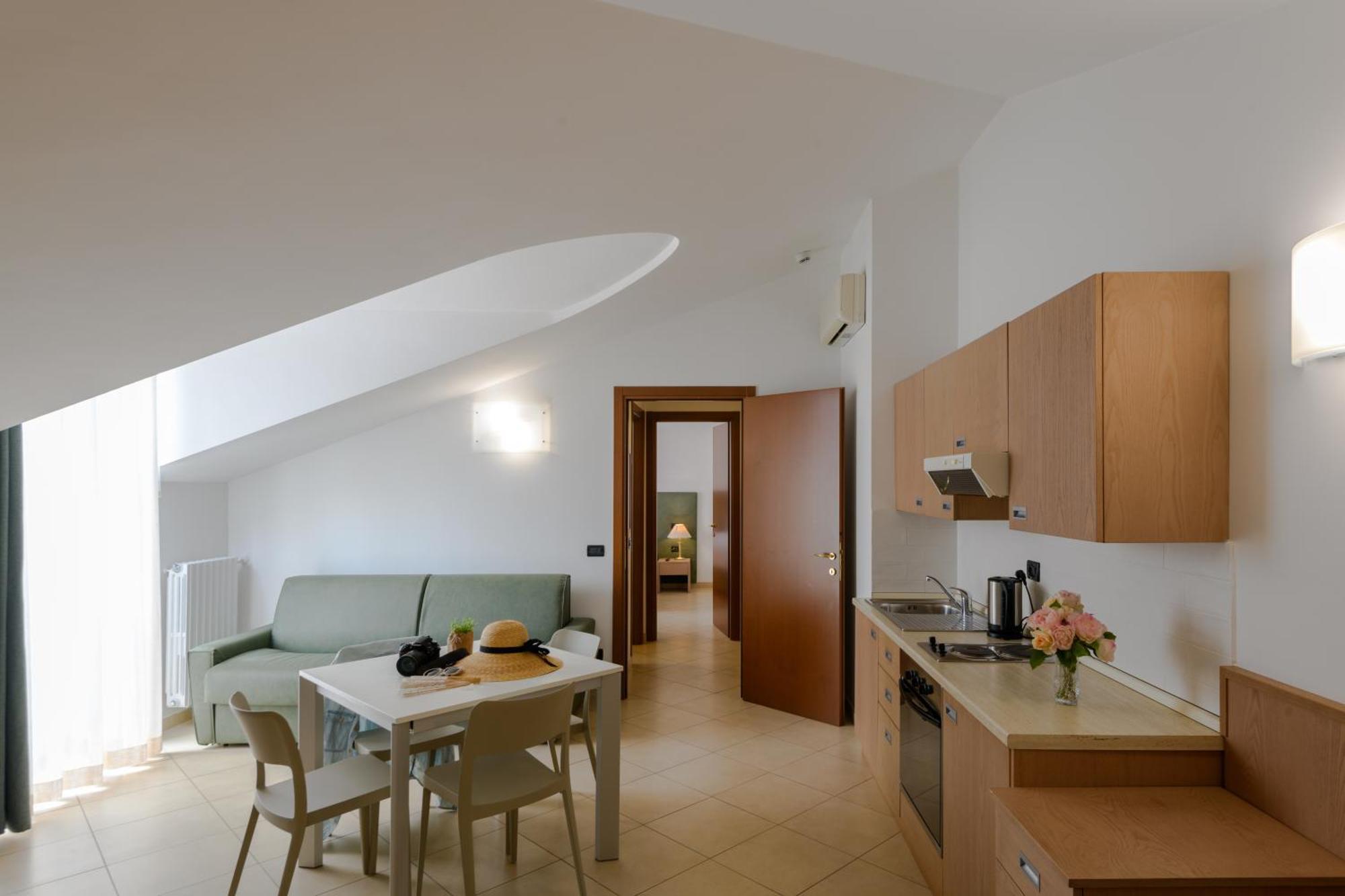 Hotel & Apartments Sasso Diano Marina Luaran gambar